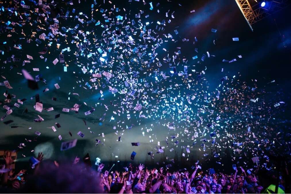 Festival confetti
